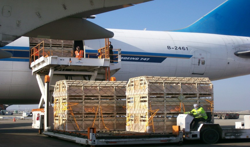 驿城区到深圳空运公司